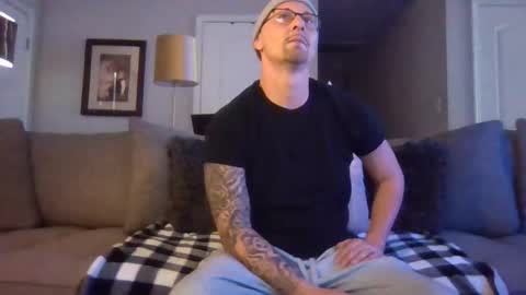 DUO2069 online show from February 2026 06:17:01 PM