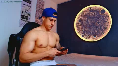 duran_dhikol1 online show from February 2026 03:15:01 AM