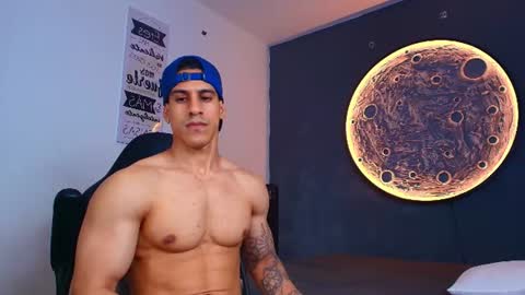 duran_dhikol1 online show from June 2026 11:18:02 PM