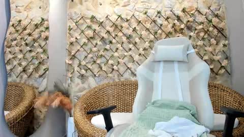 duskybeautyy online show from December 2025 11:59:01 AM