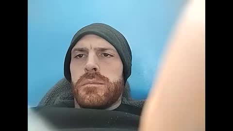 dust3229 online show from December 2025 05:20:01 PM