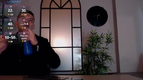 Snapshot of dustin_sonne chatting on January 2025 03:29:01 AM Dustin Sonne online show from January 2025 03:29:01 AM