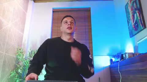 Snapshot of dustin_sonne chatting on March 2026 03:56:01 AM Dustin Sonne online show from March 2026 03:56:01 AM