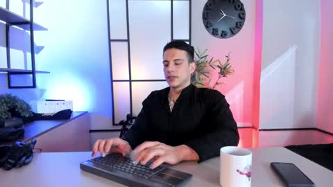 Snapshot of dustin_sonne chatting on March 2026 04:07:02 AM Dustin Sonne online show from March 2026 04:07:02 AM