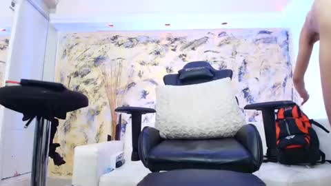 Dustin Dollin online show from January 2025 01:10:01 AM