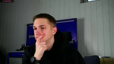 Dustyn online show from February 2026 06:50:01 AM