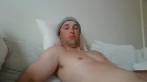 Snapshot of dustyroy09 chatting on November 2025 12:13:01 AM dustyroy09 online show from November 2025 12:13:01 AM