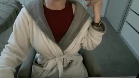 Ambertje040 online show from April 2026 08:13:01 AM
