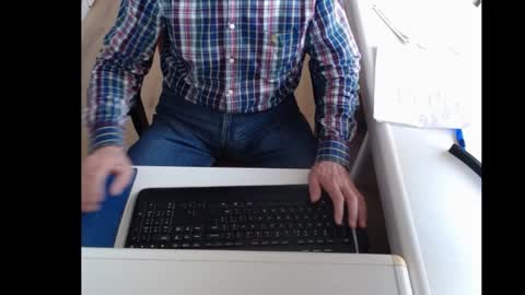 Snapshot of dutchpornking2 chatting on February 2025 08:39:02 AM dutchpornking2 online show from February 2025 08:39:02 AM