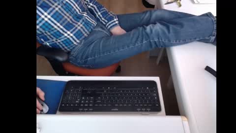 Snapshot of dutchpornking2 chatting on February 2025 04:24:02 PM dutchpornking2 online show from February 2025 04:24:02 PM