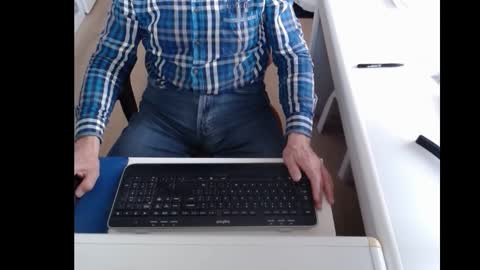 Snapshot of dutchpornking2 chatting on February 2025 07:52:02 AM dutchpornking2 online show from February 2025 07:52:02 AM