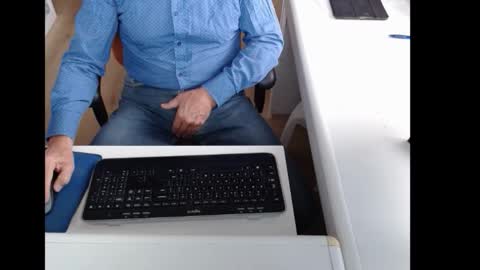 dutchpornking2 online show from October 2025 07:27:02 AM