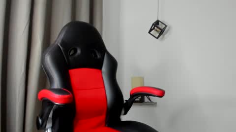 DWAYNIE online show from March 2025 08:13:01 AM