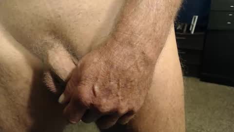 Snapshot of dwhitey4u chatting on October 2025 12:17:02 PM dwhitey4u online show from October 2025 12:17:02 PM