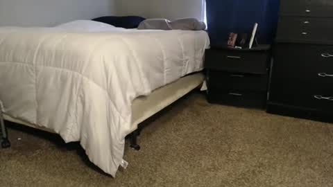 Snapshot of dwhitey4u chatting on March 2026 02:01:02 PM dwhitey4u online show from March 2026 02:01:02 PM