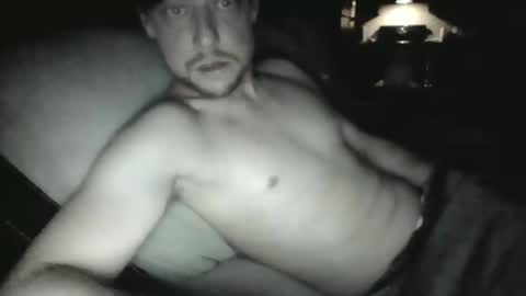 Snapshot of dwilly0210 chatting on November 2025 09:33:01 AM dwilly0210 online show from November 2025 09:33:01 AM