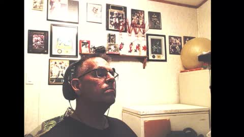 Snapshot of dwinmontana chatting on November 2025 07:19:02 AM dwinmontana online show from November 2025 07:19:02 AM