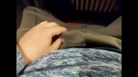 Ivan online show from May 2026 10:39:01 PM