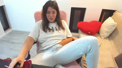 dayana online show from January 2026 05:33:02 AM