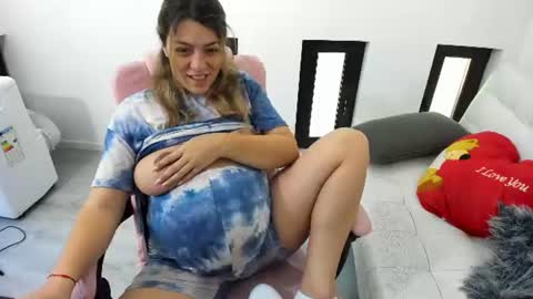 dayana online show from June 2026 04:21:01 AM