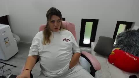 dayana online show from June 2026 05:06:02 AM