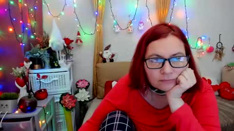 Snapshot of dyannelovee chatting on January 2025 06:02:02 PM Dyanne online show from January 2025 06:02:02 PM