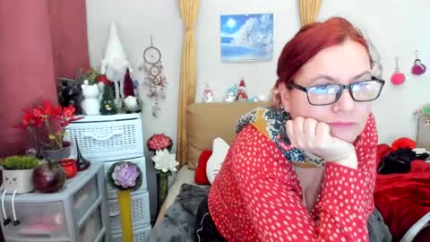 Snapshot of dyannelovee chatting on January 2025 05:09:01 AM Dyanne online show from January 2025 05:09:01 AM