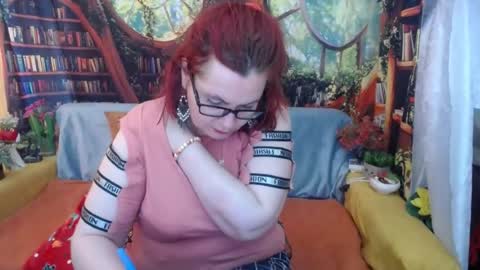 Snapshot of dyannelovee chatting on June 2026 11:57:02 AM Dyanne online show from June 2026 11:57:02 AM