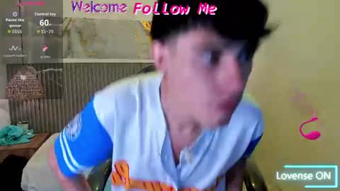 dyla_n18_ online show from August 2026 08:41:02 PM
