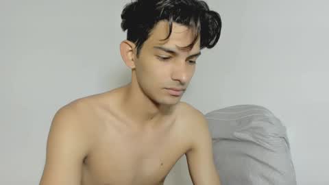 Dylan online show from October 2025 06:49:01 PM