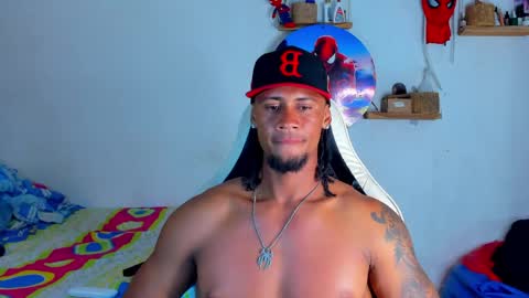 Snapshot of dylan_jake1 chatting on May 2026 01:12:01 AM Dylan online show from May 2026 01:12:01 AM