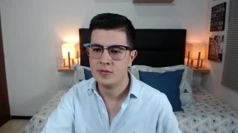  DYLAN SANTIAGO  online show from February 2026 08:14:02 PM