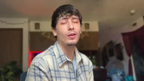 Dylan Daniel 7.8 online show from October 2025 09:13:02 PM