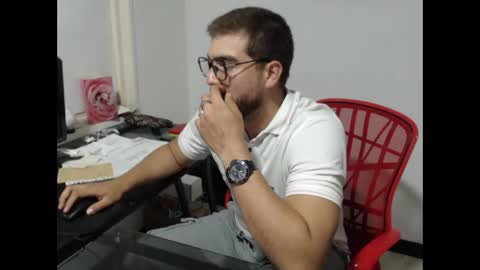 dylanhot10 online show from December 2025 11:44:02 PM