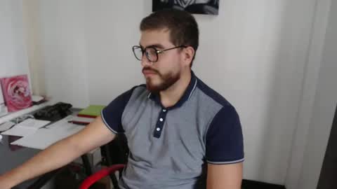 dylanhot10 online show from December 2025 10:28:01 PM