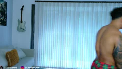 Snapshot of dylanrivera_ chatting on October 2025 12:09:02 PM Dylan Rivera online show from October 2025 12:09:02 PM