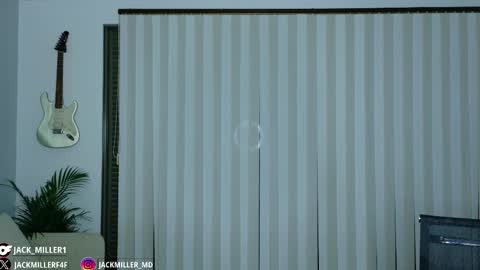 Snapshot of dylanrivera_ chatting on December 2025 11:21:01 PM Dylan Rivera online show from December 2025 11:21:01 PM