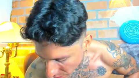 D Y L A N online show from February 2025 11:37:02 PM