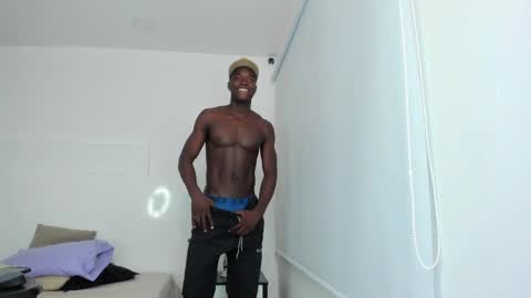 Dylan Taylor online show from January 2025 10:00:02 AM