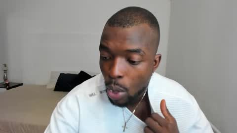 Dylan Taylor online show from March 2025 03:02:02 AM