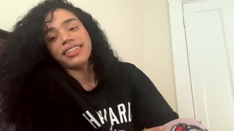 Snapshot of dynasty313 chatting on January 2025 06:43:01 PM Dynasty online show from January 2025 06:43:01 PM