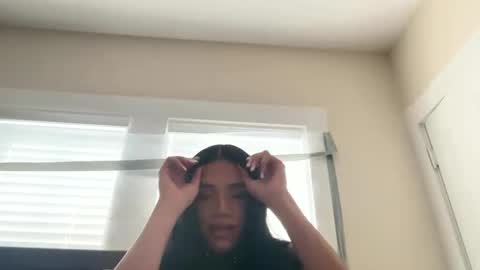 Snapshot of dynasty313 chatting on October 2025 03:24:02 PM Dynasty online show from October 2025 03:24:02 PM