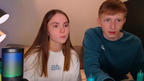 Snapshot of dyrinda chatting on December 2024 10:12:01 PM Julia and Dima online show from December 2024 10:12:01 PM