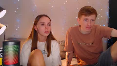 Snapshot of dyrinda chatting on December 2024 11:53:02 PM Julia and Dima online show from December 2024 11:53:02 PM