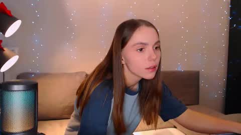 Snapshot of dyrinda chatting on December 2024 12:27:01 AM Julia and Dima online show from December 2024 12:27:01 AM