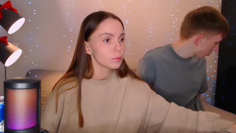 Snapshot of dyrinda chatting on January 2025 09:26:01 PM Julia and Dima online show from January 2025 09:26:01 PM