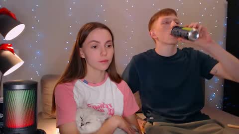 Snapshot of dyrinda chatting on February 2025 10:43:01 PM Julia and Dima online show from February 2025 10:43:01 PM