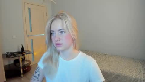 fansly - yourbestbaby online show from April 2026 04:35:01 AM