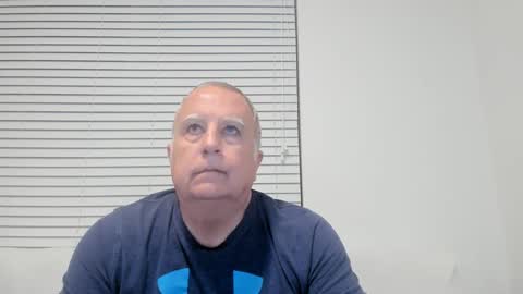 Snapshot of e_rectiom chatting on October 2025 01:40:02 PM Mr Wonderful online show from October 2025 01:40:02 PM