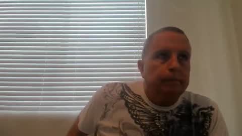 Snapshot of e_rectiom chatting on November 2025 10:30:02 PM Mr Wonderful online show from November 2025 10:30:02 PM